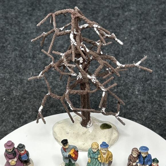 17pc Mini Christmas Village Figurines Snowman Postman Christmas Tree Mailbox + - Picture 10 of 16